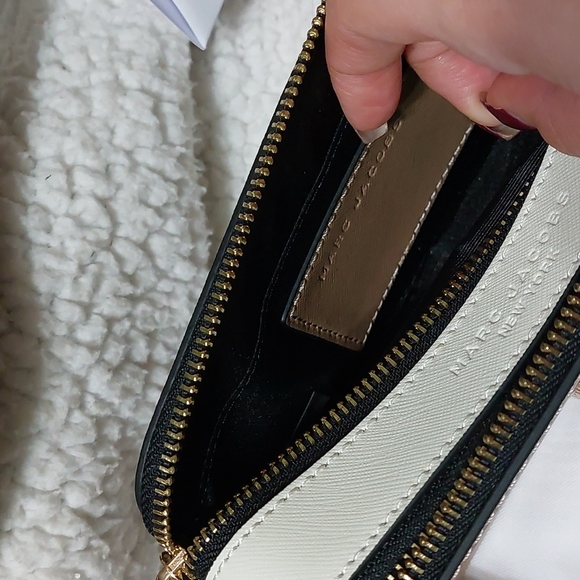 RARE New🤎Neutral✨Marc Jacobs Snapshot Chain Print bag❗️ - Picture 9 of 17